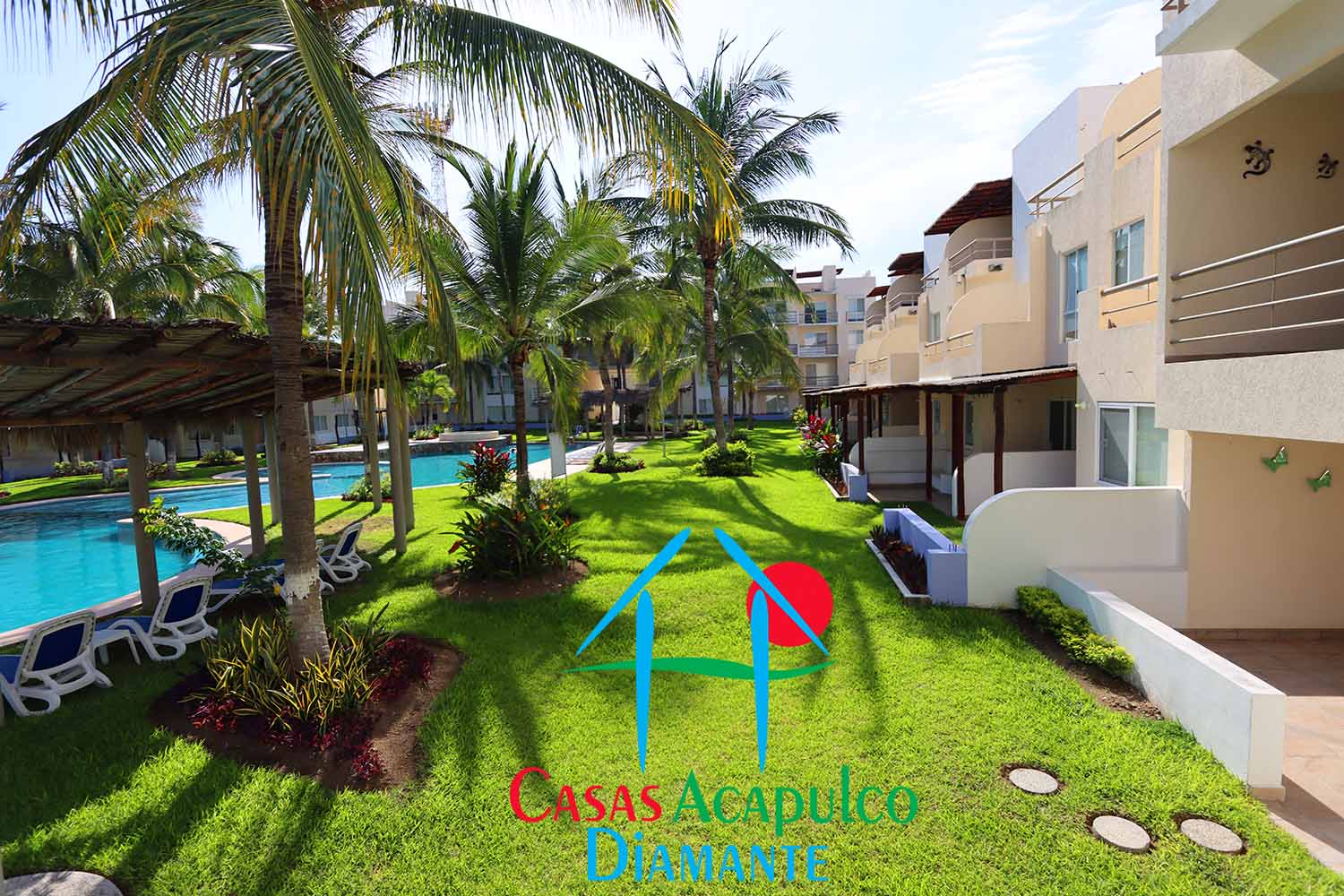 Residencial Caracol - Albercas y jardines 4